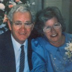 17 - 1992-08-22 Alan and Greta at wedding of Ronald & Desma.jpg